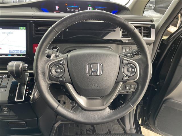 ステップワゴンスパーダ スパーダ・クールスピリット ホンダセンシング ・4WD・Gathersナビ フルセグ/BT/CD/DVD/SD/USB・バックカメラ・両側パワースライドドア・レーダークルーズコントロール・レーンキープアシスト・前席シートヒーター(5枚目)