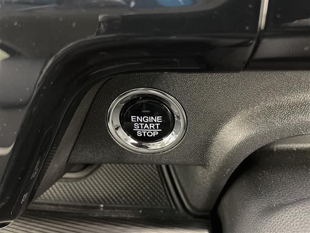 ステップワゴンスパーダ スパーダ・クールスピリット ホンダセンシング ・4WD・Gathersナビ フルセグ/BT/CD/DVD/SD/USB・バックカメラ・両側パワースライドドア・レーダークルーズコントロール・レーンキープアシスト・前席シートヒーター(11枚目)