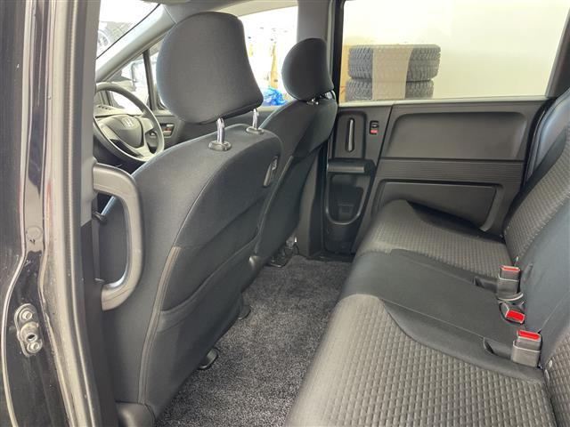 フリードスパイク G ジャストセレクション ・社外ナビ フルセグ/BT/CD/DVD/AUX・バックカメラ・両側パワースライドドア・社外ドライブレコーダー・オートライト・ウォークスルー・ETC・ABS(24枚目)