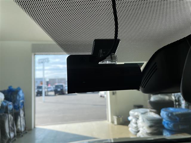 セレナ XV 4WD・社外ナビ・BT/CD/DVD/SD/USB・バックカメラ・両側パワースライドドア・クルーズコントロール・エマージェンシーブレーキ・ブラインドスポットモニター・レーンキープアシスト・ETC(10枚目)