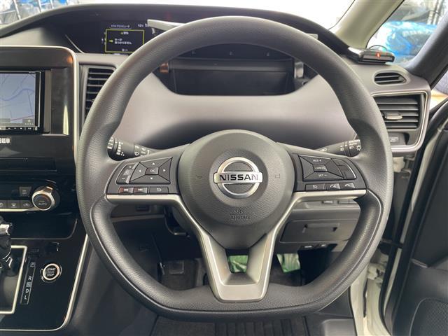 セレナ XV 4WD・社外ナビ・BT/CD/DVD/SD/USB・バックカメラ・両側パワースライドドア・クルーズコントロール・エマージェンシーブレーキ・ブラインドスポットモニター・レーンキープアシスト・ETC(13枚目)