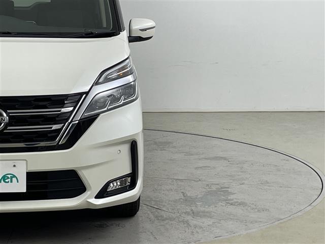 セレナ XV 4WD・社外ナビ・BT/CD/DVD/SD/USB・バックカメラ・両側パワースライドドア・クルーズコントロール・エマージェンシーブレーキ・ブラインドスポットモニター・レーンキープアシスト・ETC(30枚目)