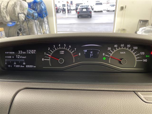 Ｎ－ＢＯＸ Ｇ・Ｌホンダセンシング　・４ＷＤ・社外ナビ　フルセグ／ＢＴ／ＣＤ／ＤＶＤ／ＳＤ／ＨＤＤ・バックカメラ・ホンダセンシング・レーダークルーズコントロール・片側パワースライドドア・シートヒーター・レーンキープアシスト（6枚目）