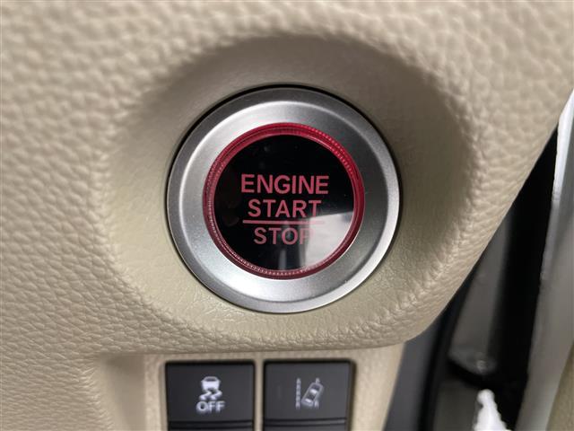 Ｎ－ＢＯＸ Ｇ・Ｌホンダセンシング　・４ＷＤ・社外ナビ　フルセグ／ＢＴ／ＣＤ／ＤＶＤ／ＳＤ／ＨＤＤ・バックカメラ・ホンダセンシング・レーダークルーズコントロール・片側パワースライドドア・シートヒーター・レーンキープアシスト（10枚目）