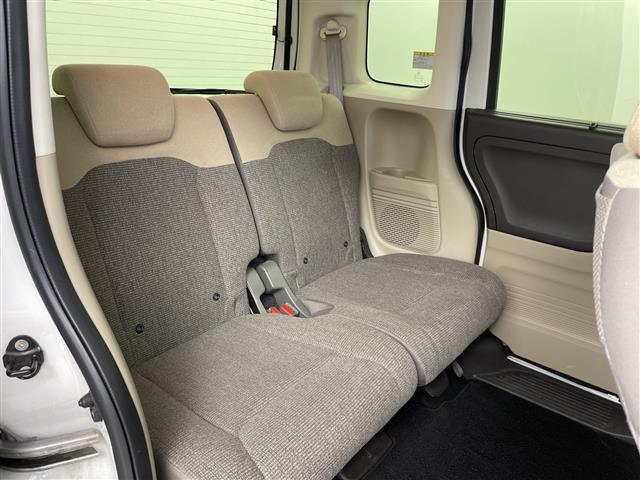 Ｎ－ＢＯＸ Ｇ・Ｌホンダセンシング　・４ＷＤ・社外ナビ　フルセグ／ＢＴ／ＣＤ／ＤＶＤ／ＳＤ／ＨＤＤ・バックカメラ・ホンダセンシング・レーダークルーズコントロール・片側パワースライドドア・シートヒーター・レーンキープアシスト（18枚目）