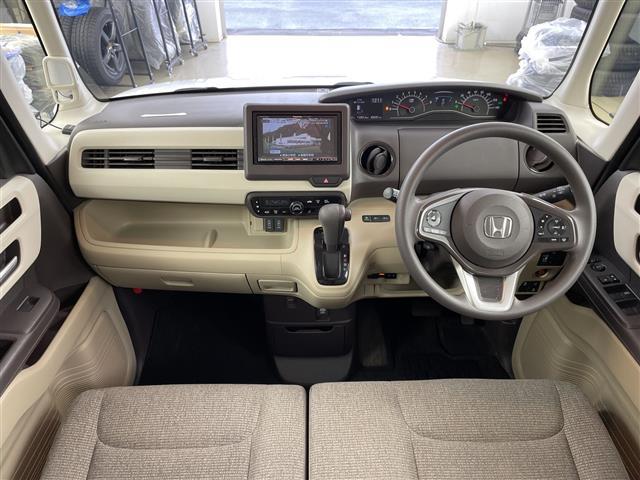 Ｎ－ＢＯＸ Ｇ・Ｌホンダセンシング　・４ＷＤ・社外ナビ　フルセグ／ＢＴ／ＣＤ／ＤＶＤ／ＳＤ／ＨＤＤ・バックカメラ・ホンダセンシング・レーダークルーズコントロール・片側パワースライドドア・シートヒーター・レーンキープアシスト（40枚目）