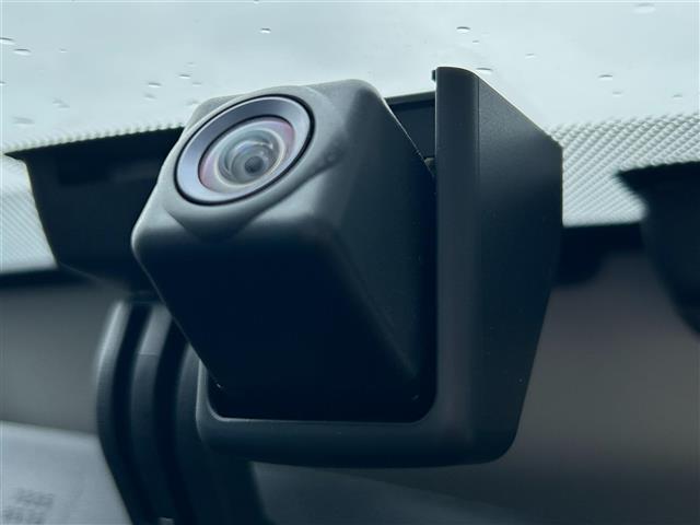 インプレッサスポーツ 2.0i-Sアイサイト 4WD/アプライドモデルB型/アイサイトVer3/純正8型ビルトインSDナビ/フルセグTV/サイド&バックカメラ/ドラレコ/クルコン追従走行機能付き/LEDヘッド&ライナー/フォグライト/純正18AW(8枚目)