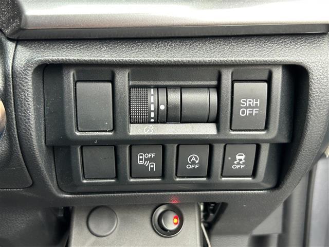 インプレッサスポーツ 2.0i-Sアイサイト 4WD/アプライドモデルB型/アイサイトVer3/純正8型ビルトインSDナビ/フルセグTV/サイド&バックカメラ/ドラレコ/クルコン追従走行機能付き/LEDヘッド&ライナー/フォグライト/純正18AW(23枚目)