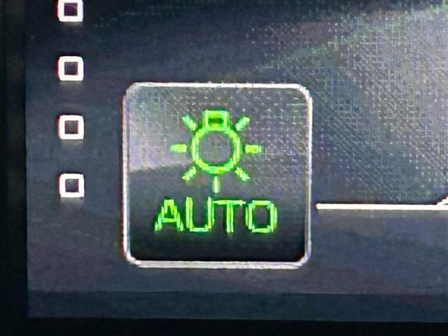 インプレッサスポーツ 2.0i-Sアイサイト 4WD/アプライドモデルB型/アイサイトVer3/純正8型ビルトインSDナビ/フルセグTV/サイド&バックカメラ/ドラレコ/クルコン追従走行機能付き/LEDヘッド&ライナー/フォグライト/純正18AW(31枚目)