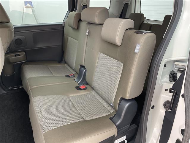 シエンタ ハイブリッドG 4WD 純正ディスプレイオーディオ トヨタセーフティーセンス プリクラッシュセーフティー レーダークルーズコントロール レーンディパチャーアラート LEDヘッドライト オートハイビーム(23枚目)