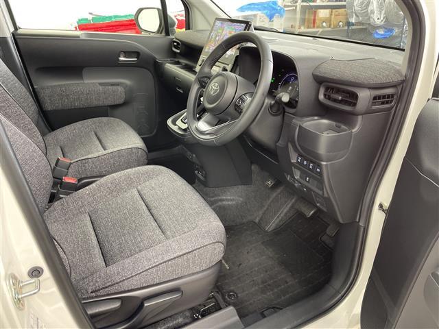 シエンタ ハイブリッドZ 4WD 純正ディスプレイオーディオ トヨタセーフティーセンス プリクラッシュセーフティー レーダークルーズコントロール レーンディパチャーアラート LEDヘッドライト オートハイビーム バックカメラ(21枚目)