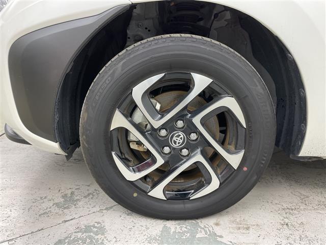 シエンタ ハイブリッドZ 4WD 純正ディスプレイオーディオ トヨタセーフティーセンス プリクラッシュセーフティー レーダークルーズコントロール レーンディパチャーアラート LEDヘッドライト オートハイビーム バックカメラ(39枚目)