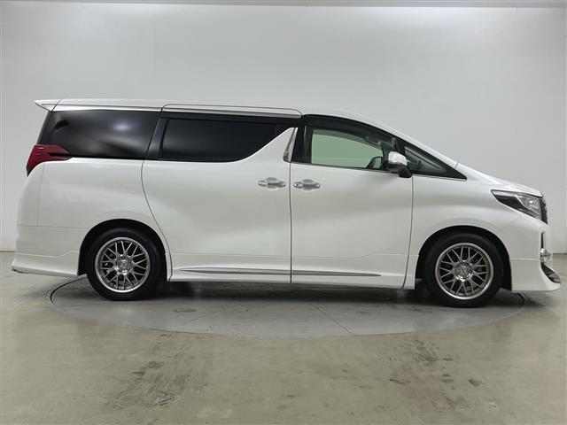 アルファード ２．５Ｓ　Ｃパッケージ　・４ＷＤ　／寒冷地仕様・モデリスタエアロ・アルパイン１１インチナビ　　ナビ・ＤＶＤ．ＣＤ．ＳＤ．フルセグ・Ｂｌｕｅｔｏｏｔｈ／バックカメラ　・後席　モニター・両側パワースライドドア・パワ（34枚目）