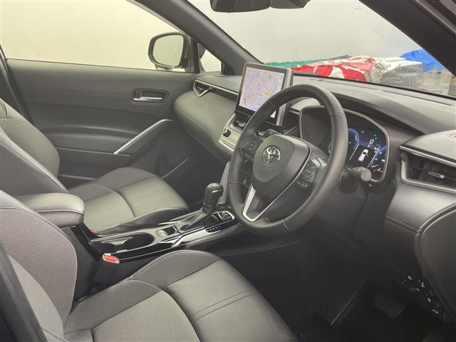 カローラクロス ハイブリッド Z ・4WD・純正ディスプレイオーディオ フルセグ/BT/USB・サンルーフ・ワンオーナー・モデリスタエアロ フロント/サイド・バックカメラ・パワーバックドア・ハーフレザーシート・D席パワ(20枚目)