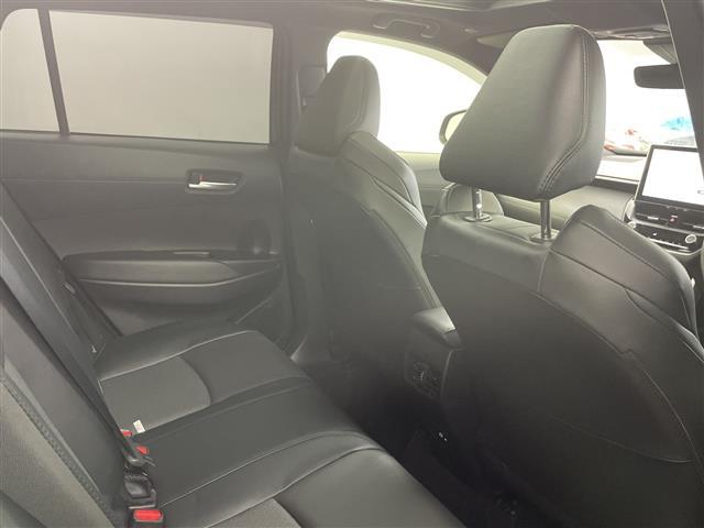 カローラクロス ハイブリッド Z ・4WD・純正ディスプレイオーディオ フルセグ/BT/USB・サンルーフ・ワンオーナー・モデリスタエアロ フロント/サイド・バックカメラ・パワーバックドア・ハーフレザーシート・D席パワ(21枚目)