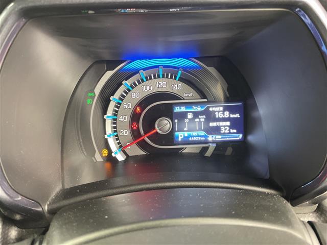 ハスラー Ｊスタイル　ターボ　・４ＷＤ／ターボ・純正ナビ　フルセグ／ＢＴ／ＣＤ／ＤＶＤ／ＵＳＢ・デュアルカメラブレーキサポート・レーダークルーズコントロール・全方位カメラ・パドルシフト・前席シートヒーター・ステアリン（6枚目）