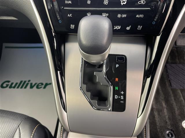 ハリアーハイブリッド プログレス　メタル　アンド　レザーパッケージ　４ＷＤ　／寒冷地仕様／　ＪＢＬ　／純正ＳＤナビ　／トヨタセーフティーセンス　／プリクラッシュセーフティー　／レーダークルーズコントロール　パワーバックドア　パノラミックビューモニター　オートハイビーム（5枚目）
