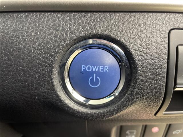 ハリアーハイブリッド プログレス　メタル　アンド　レザーパッケージ　４ＷＤ　／寒冷地仕様／　ＪＢＬ　／純正ＳＤナビ　／トヨタセーフティーセンス　／プリクラッシュセーフティー　／レーダークルーズコントロール　パワーバックドア　パノラミックビューモニター　オートハイビーム（11枚目）