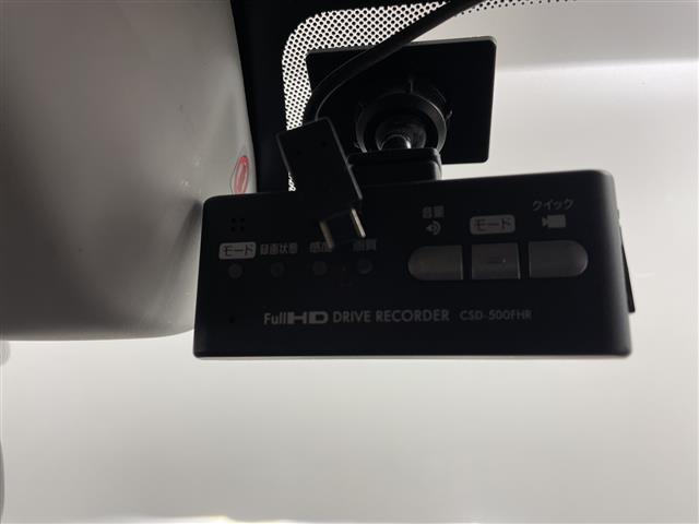 フォレスター ２．０ＸＴ　アイサイト　ブラウンレザーセレクション　・４ＷＤ・社外ナビ　フルセグ／ＣＤ／ＤＶＤ／ＢＴ／ＳＤ・バックカメラ・レーダークルーズコントロール・ブラインドスポットモニター・レザーシート／シートヒーター・パワーシート／シートポジション（13枚目）