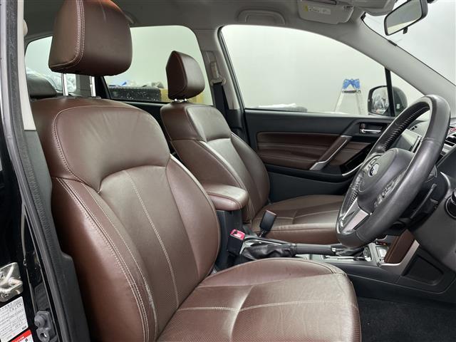 フォレスター ２．０ＸＴ　アイサイト　ブラウンレザーセレクション　・４ＷＤ・社外ナビ　フルセグ／ＣＤ／ＤＶＤ／ＢＴ／ＳＤ・バックカメラ・レーダークルーズコントロール・ブラインドスポットモニター・レザーシート／シートヒーター・パワーシート／シートポジション（23枚目）