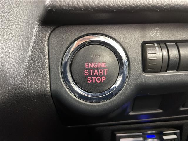 ＸＶ ２．０ｉ－Ｌ　アイサイト　ナビ【ＴＶ／ＢＴ／ＦＭ】　社外エアロ　社外マフラー　アイドリンストップ　クルーズコントロール　Ｄ席パワーシート　ＥＴＣ　革巻きステアリング　ＨＩＤヘッドライト　オートライト　パドルシフト　スマートキー（15枚目）