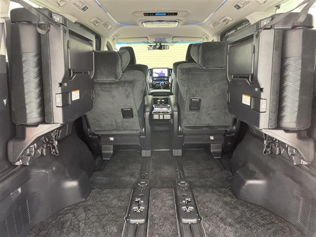 アルファード ２．５Ｓ　Ｃパッケージ　・４ＷＤ・ＡＬＰＩＮＥナビ　ＢＴ／ＣＤ／ＤＶＤ／ＳＤ／フルセグ・バックカメラ・モデリスタエアロ・フリップダウンモニター・両側パワースライドドア・レーダークルーズコントロール・パワーバック（25枚目）