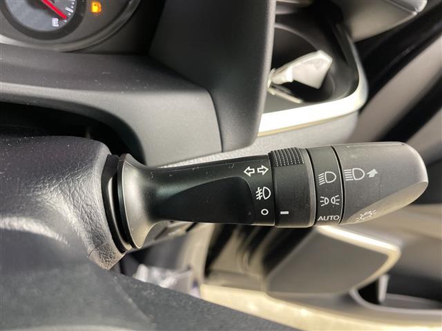 アルファード ２．５Ｓ　Ｃパッケージ　・４ＷＤ・ＡＬＰＩＮＥナビ　ＢＴ／ＣＤ／ＤＶＤ／ＳＤ／フルセグ・バックカメラ・モデリスタエアロ・フリップダウンモニター・両側パワースライドドア・レーダークルーズコントロール・パワーバック（28枚目）