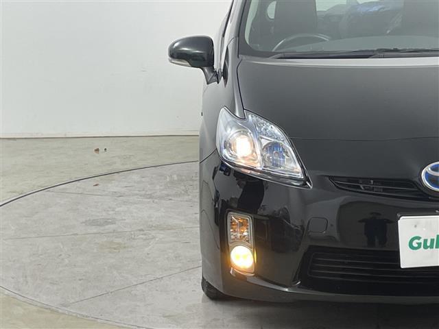 プリウス Ｓ　・社外ナビ　　ＣＤ／ＤＶＤ／フルセグ／ＡＵＸ・寒冷地仕様・バックカメラ・社外前方ドライブレコーダー・オートライト・ＥＴＣ・ワイパーデアイサー・電動格納ミラー／ウィンカーミラー・ヘッドラ（38枚目）