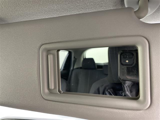 �K���X�R�[�e�B���O�A�i�r�Q�[�V�����A�d�s�b�ȂǁA���̑��̃p�[�c�̎��t�������ς���̂����k�������Ă���܂��I�I�N���}�̂��Ɖ��ł����C�����������I