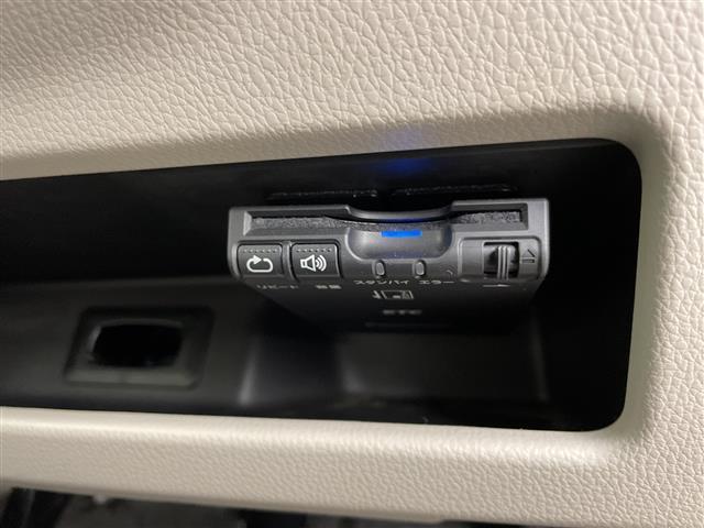 デイズルークス Ｘ　・４ＷＤ　／エマージェンシーブレーキ・衝突被害軽減ブレーキ・純正ＨＤＤナビ・ＤＶＤ．ＣＤ．フルセグ・アラウンドビューモニターモニター・バックカメラ・左パワースライドドア・プッシュスタート（10枚目）