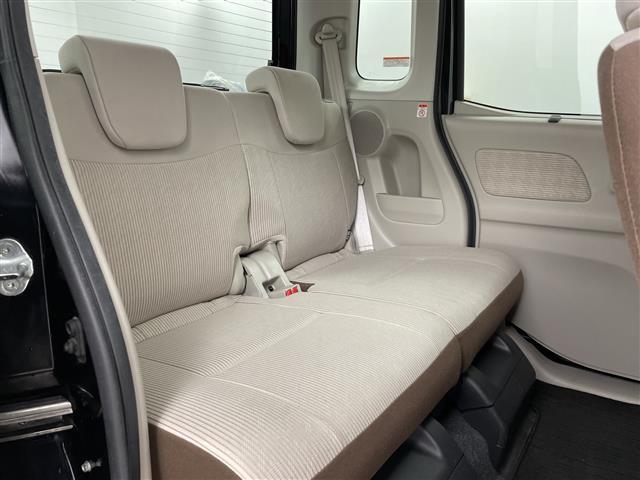 デイズルークス Ｘ　・４ＷＤ　／エマージェンシーブレーキ・衝突被害軽減ブレーキ・純正ＨＤＤナビ・ＤＶＤ．ＣＤ．フルセグ・アラウンドビューモニターモニター・バックカメラ・左パワースライドドア・プッシュスタート（21枚目）