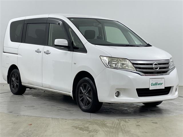 セレナ ２０Ｘ　・４ＷＤ・社外ナビ・ＣＤ／ＳＤ／ワンセグ・バックカメラ・左パワースライドドア・クルーズコントロール・アイドリングストップ・オートライト・プッシュスタート／スマートキー・ＥＴＣ（25枚目）