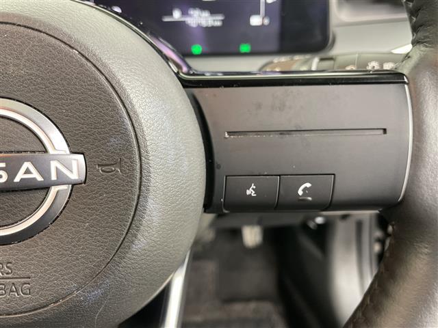 ノート X FOUR ・4WD/ワンオーナー・純正ディスプレイオーディオ USB/BT・純正エンジンスターター・エマージェンシーブレーキ・レーンキープアシスト・電動パーキング・オートマチックハイビーム(13枚目)