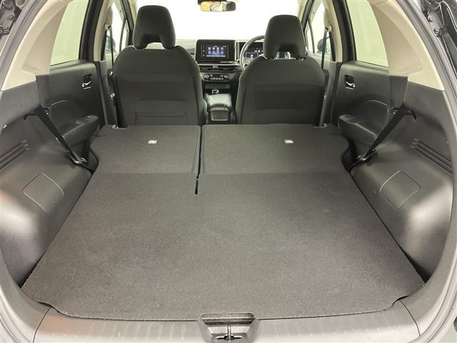 ノート X FOUR ・4WD/ワンオーナー・純正ディスプレイオーディオ USB/BT・純正エンジンスターター・エマージェンシーブレーキ・レーンキープアシスト・電動パーキング・オートマチックハイビーム(26枚目)