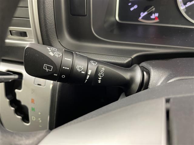 ハイエースバン ロングスーパーＧＬ　４ＷＤ　／　ディーゼルターボ・トヨタセーフティセンス・プリクラッシュセーフティ・純正ディーラーＯＰナビ・ＤＶＤ．ＣＤ．ＳＤ．ＢＴ．フルセグ・バックカメラ・両側スライドドア・社外ドライブレ（10枚目）