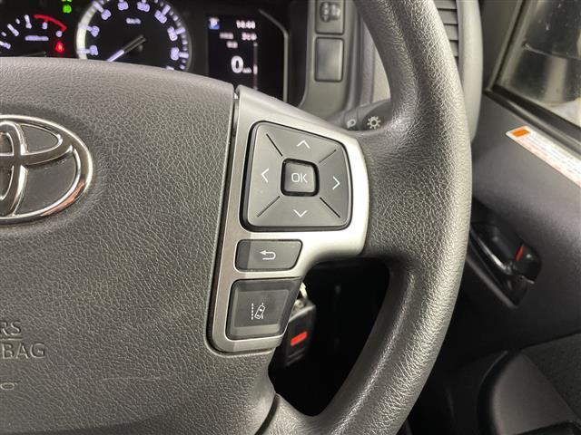 ハイエースバン ロングスーパーＧＬ　４ＷＤ　／　ディーゼルターボ・トヨタセーフティセンス・プリクラッシュセーフティ・純正ディーラーＯＰナビ・ＤＶＤ．ＣＤ．ＳＤ．ＢＴ．フルセグ・バックカメラ・両側スライドドア・社外ドライブレ（12枚目）