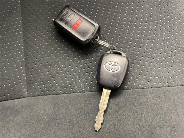 ハイエースバン ロングスーパーＧＬ　４ＷＤ　／　ディーゼルターボ・トヨタセーフティセンス・プリクラッシュセーフティ・純正ディーラーＯＰナビ・ＤＶＤ．ＣＤ．ＳＤ．ＢＴ．フルセグ・バックカメラ・両側スライドドア・社外ドライブレ（13枚目）