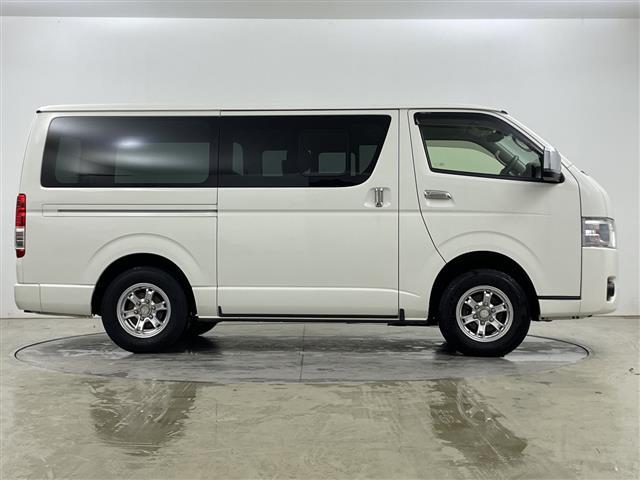 ハイエースバン ロングスーパーＧＬ　４ＷＤ　／　ディーゼルターボ・トヨタセーフティセンス・プリクラッシュセーフティ・純正ディーラーＯＰナビ・ＤＶＤ．ＣＤ．ＳＤ．ＢＴ．フルセグ・バックカメラ・両側スライドドア・社外ドライブレ（19枚目）