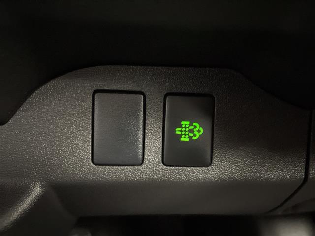 ハイエースバン ロングスーパーＧＬ　４ＷＤ　／　ディーゼルターボ・トヨタセーフティセンス・プリクラッシュセーフティ・純正ディーラーＯＰナビ・ＤＶＤ．ＣＤ．ＳＤ．ＢＴ．フルセグ・バックカメラ・両側スライドドア・社外ドライブレ（32枚目）