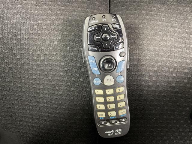 bB S 4WD・寒冷地仕様・社外HDDナビ・CD/DVD/SD/HDD・積込夏タイヤ社外AWセット・ETC・ヘッドライトレベライザー・ドアバイザー・ワイパーデアイサー・純正フロアマット・保証書・取扱説明書(10枚目)