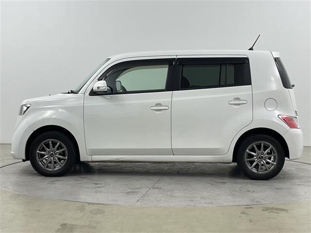 bB S 4WD・寒冷地仕様・社外HDDナビ・CD/DVD/SD/HDD・積込夏タイヤ社外AWセット・ETC・ヘッドライトレベライザー・ドアバイザー・ワイパーデアイサー・純正フロアマット・保証書・取扱説明書(30枚目)