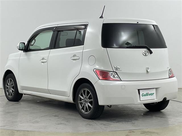 bB S 4WD・寒冷地仕様・社外HDDナビ・CD/DVD/SD/HDD・積込夏タイヤ社外AWセット・ETC・ヘッドライトレベライザー・ドアバイザー・ワイパーデアイサー・純正フロアマット・保証書・取扱説明書(40枚目)