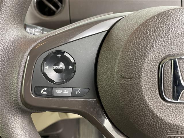 N-BOX G・Lホンダセンシング 4WD・社外ナビ・CD/Bluetooth接続・バックカメラ・ビルトインETC・衝突軽減ブレーキ・アダプティブクルーズコントロール・レーンキープアシスト・片側パワースライドドア・ステアリングスイッチ(8枚目)