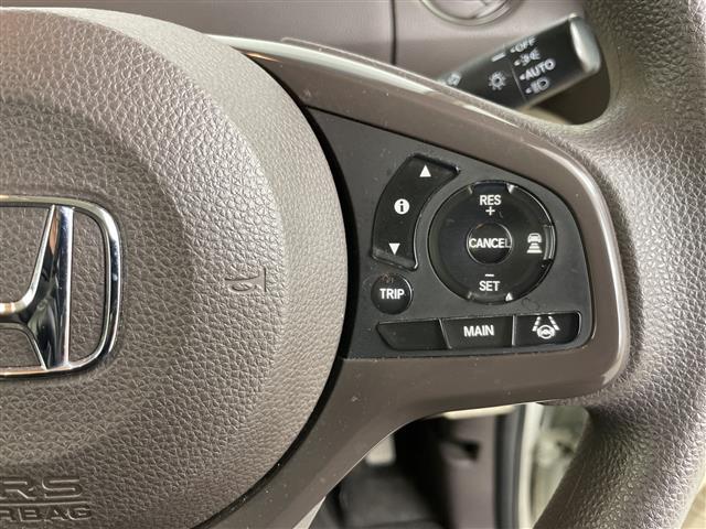 N-BOX G・Lホンダセンシング 4WD・社外ナビ・CD/Bluetooth接続・バックカメラ・ビルトインETC・衝突軽減ブレーキ・アダプティブクルーズコントロール・レーンキープアシスト・片側パワースライドドア・ステアリングスイッチ(9枚目)