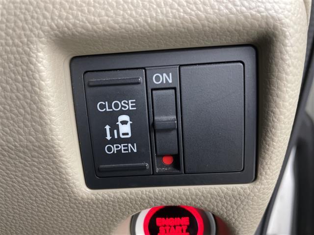 N-BOX G・Lホンダセンシング 4WD・社外ナビ・CD/Bluetooth接続・バックカメラ・ビルトインETC・衝突軽減ブレーキ・アダプティブクルーズコントロール・レーンキープアシスト・片側パワースライドドア・ステアリングスイッチ(11枚目)