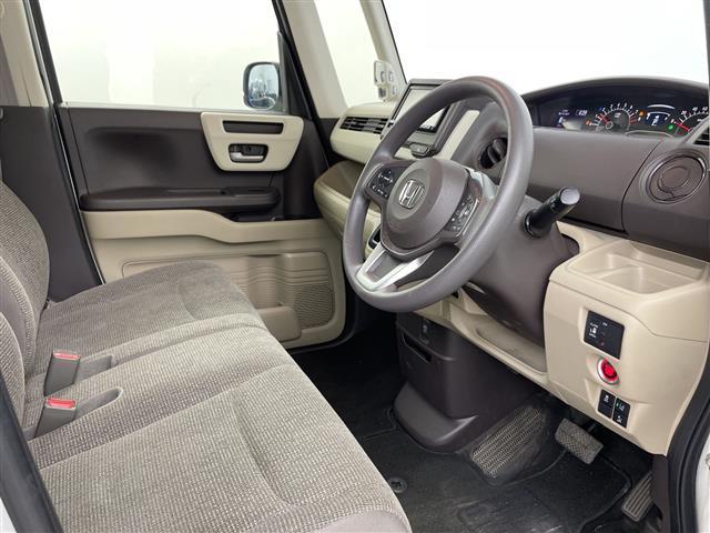 N-BOX G・Lホンダセンシング 4WD・社外ナビ・CD/Bluetooth接続・バックカメラ・ビルトインETC・衝突軽減ブレーキ・アダプティブクルーズコントロール・レーンキープアシスト・片側パワースライドドア・ステアリングスイッチ(16枚目)
