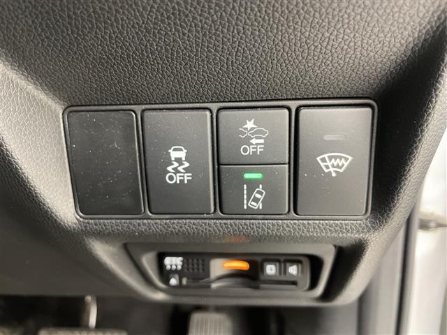 ステップワゴンスパーダ スパーダ ホンダセンシング ・4WD/ホンダセンシング・衝突軽減ブレーキ〈CMBS〉・LKAS〈車線維持支援システム〉・レーダークルーズコントロール・純正9インチインターナビ・DVD.CD.SD.BT.フルセグ・マル(10枚目)