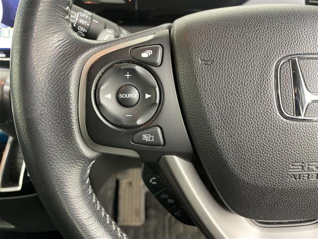 ステップワゴンスパーダ スパーダ ホンダセンシング ・4WD/ホンダセンシング・衝突軽減ブレーキ〈CMBS〉・LKAS〈車線維持支援システム〉・レーダークルーズコントロール・純正9インチインターナビ・DVD.CD.SD.BT.フルセグ・マル(14枚目)