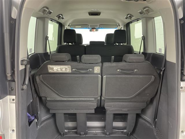 ステップワゴンスパーダ スパーダ ホンダセンシング ・4WD/ホンダセンシング・衝突軽減ブレーキ〈CMBS〉・LKAS〈車線維持支援システム〉・レーダークルーズコントロール・純正9インチインターナビ・DVD.CD.SD.BT.フルセグ・マル(27枚目)