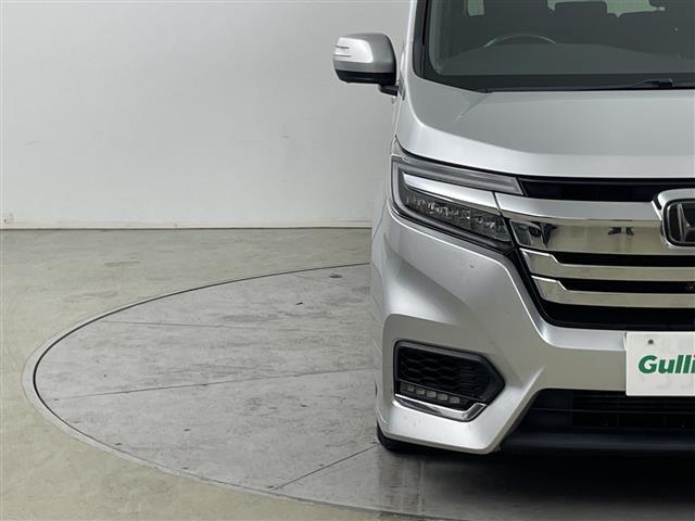 ステップワゴンスパーダ スパーダ ホンダセンシング ・4WD/ホンダセンシング・衝突軽減ブレーキ〈CMBS〉・LKAS〈車線維持支援システム〉・レーダークルーズコントロール・純正9インチインターナビ・DVD.CD.SD.BT.フルセグ・マル(32枚目)